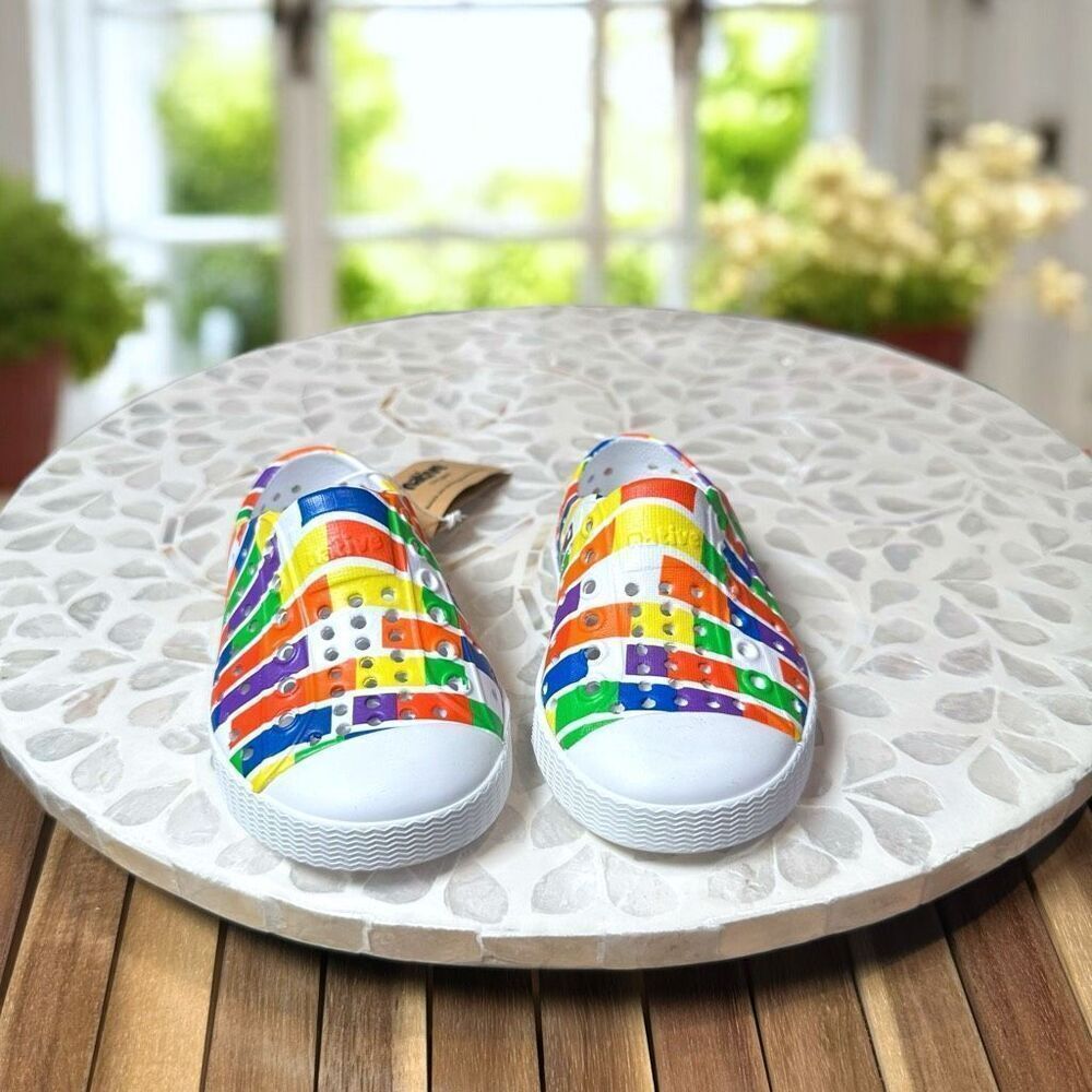 Native Jefferson Kids Slip On Water Shoes Sneakers Multi Color Brick Unisex Size - Picture 4 of 11